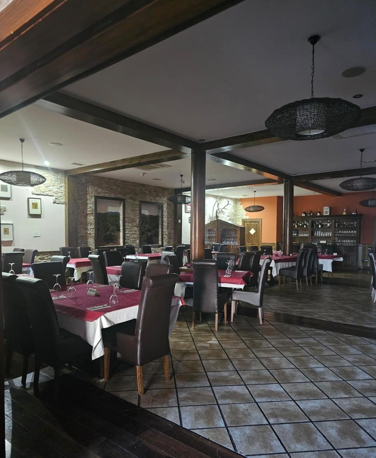 Hotel Restaurante El Patas Corral de Almaguer Exteriör bild